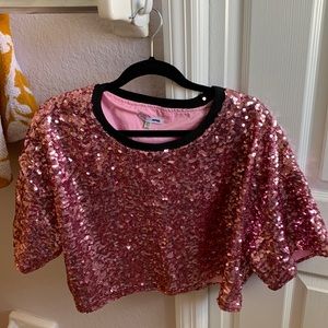 Pink sequins crop shirt. Fashion Nova size 2X